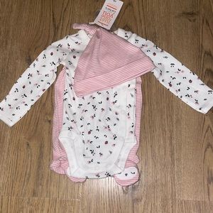 Baby clothes